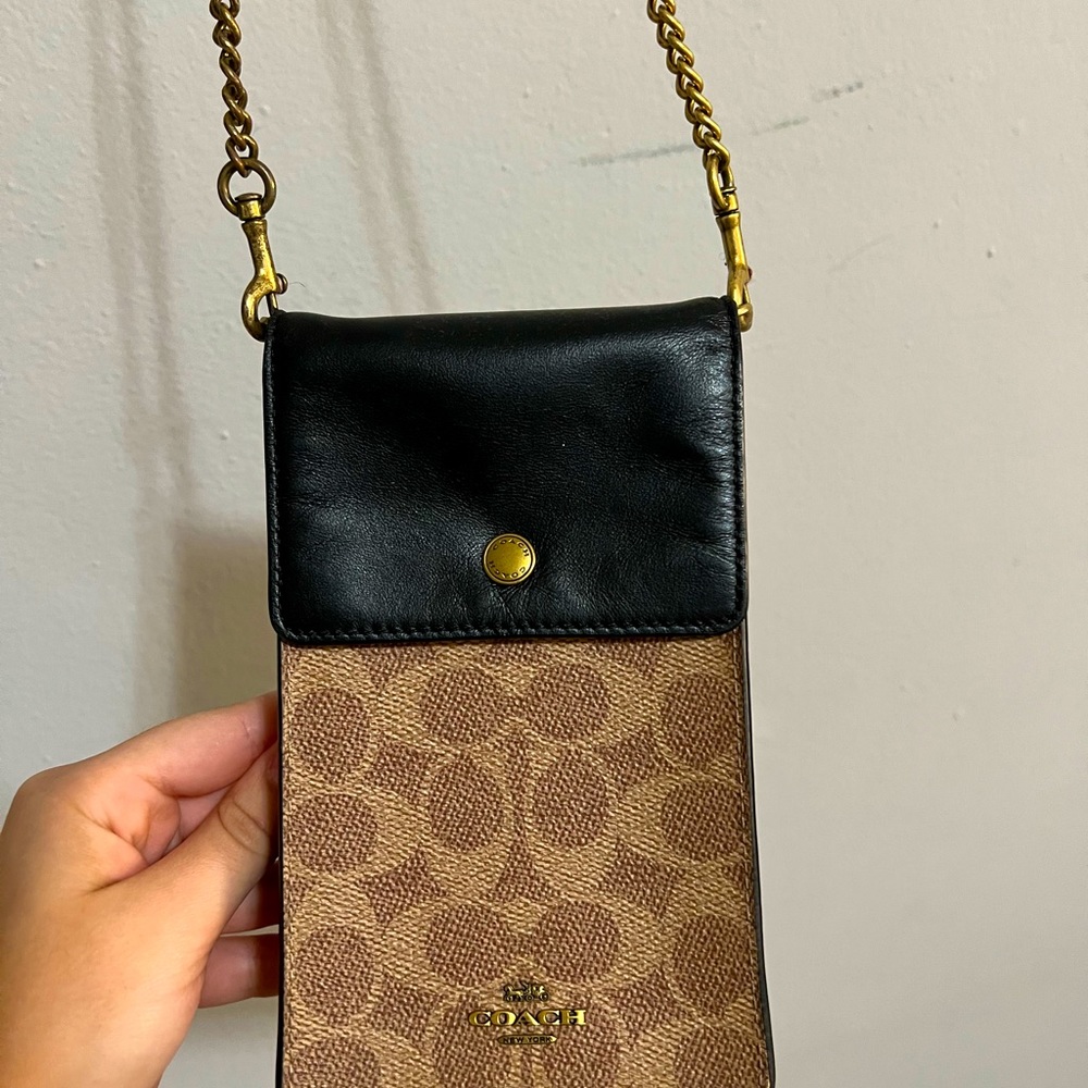 Phone Crossbody In Signature Canvas - Picture 1 of 4